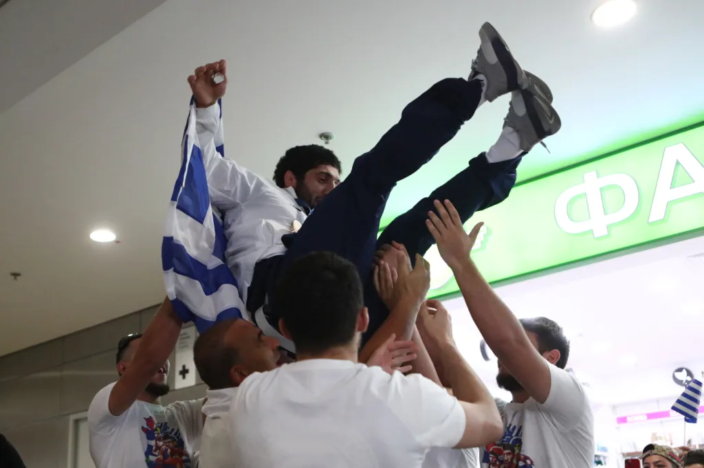 kourougklief ellada xalkino metallio