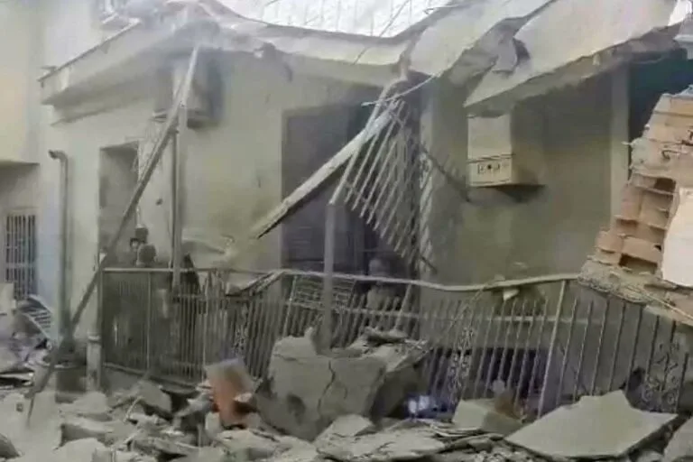  Τραγωδία στη Νάπολη: Κατέρρευσε διώροφο κτίριο μετά από διαρροή αερίου-Νεκρή 4χρονη