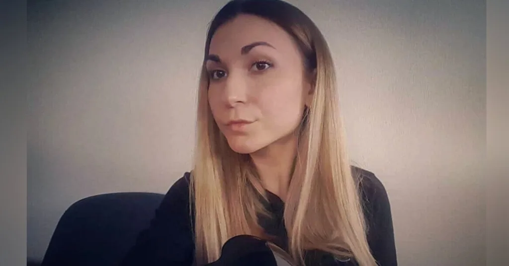 Victoria Roshchyna vignette