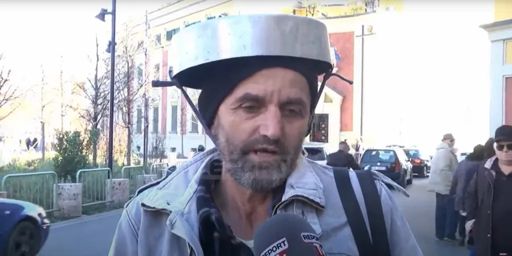 ntilaver nela mpeleris avga giaourti