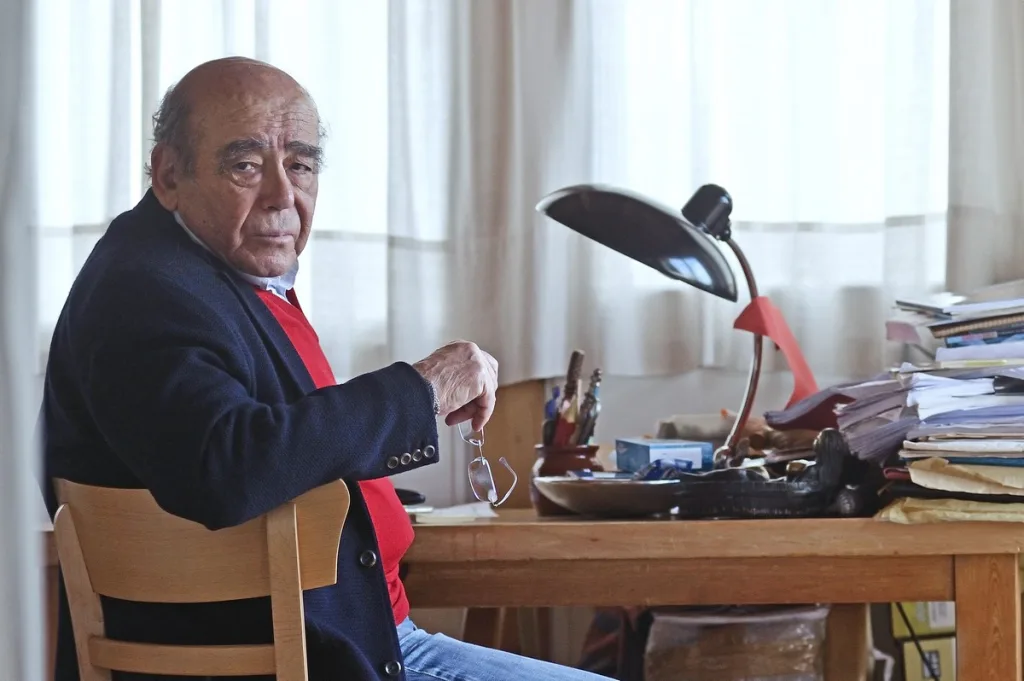 thanasis valtinos pethane syggrafeas