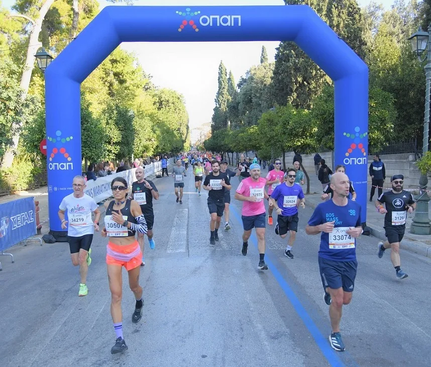 Ο 41ος Αυθεντικός Μαραθώνιος της Αθήνας μαγνήτισε τα βλέμματα του πλανήτη για ακόμα μια χρονιά – Δυναμική η παρουσία του ΟΠΑΠ ως Μεγάλου Χορηγού της διοργάνωσης για 14η χρονιά 21 2 6 jpg