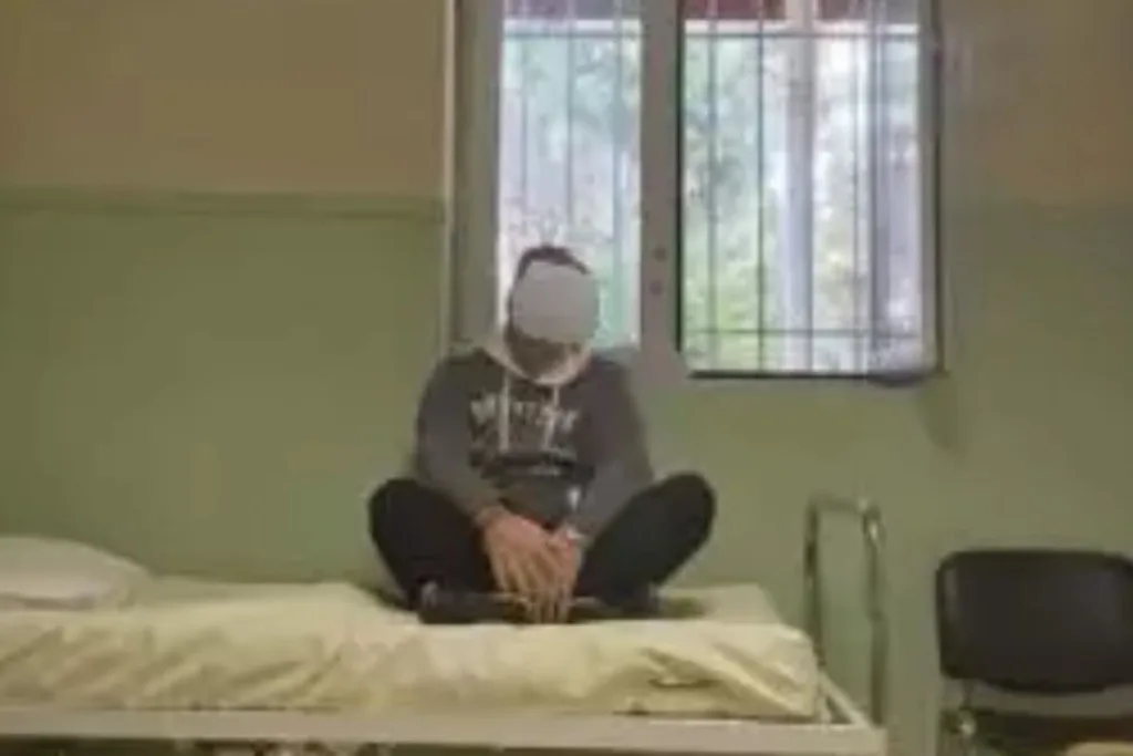 astynomikos voulis psyxiatreio anartiseis facebook