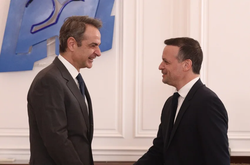  Συνάντηση εργασίας Μητσοτάκη – Δούκα