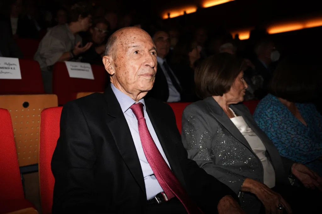 m m082011699300203 1