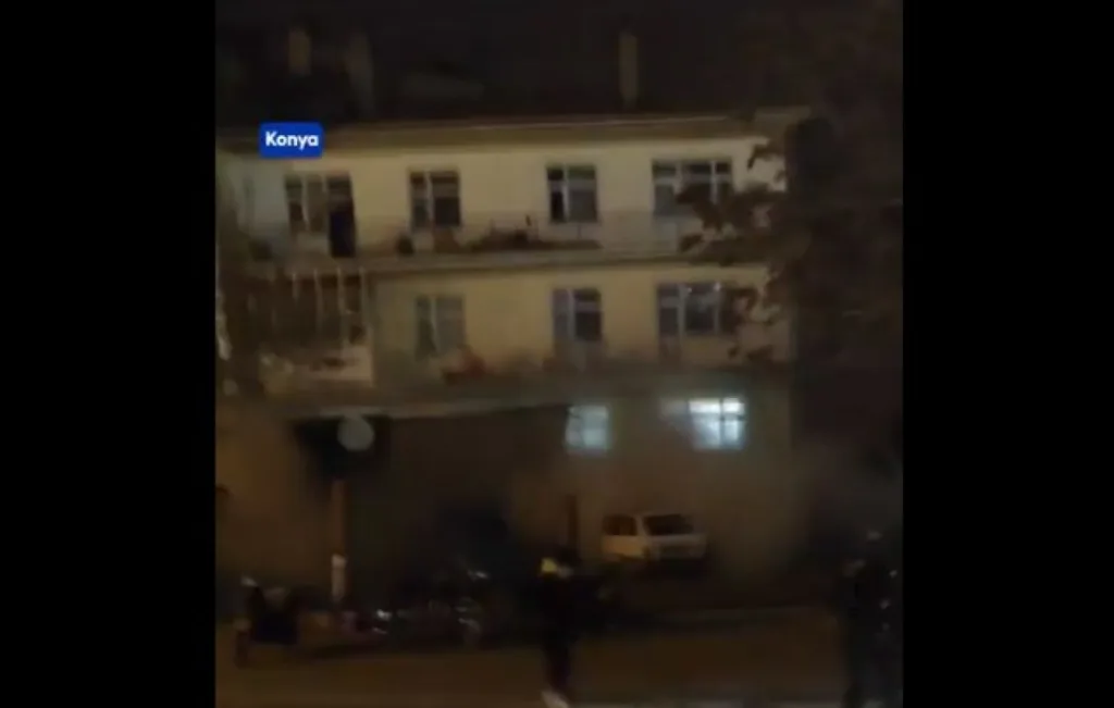 tourkia katarreusi ktirio video