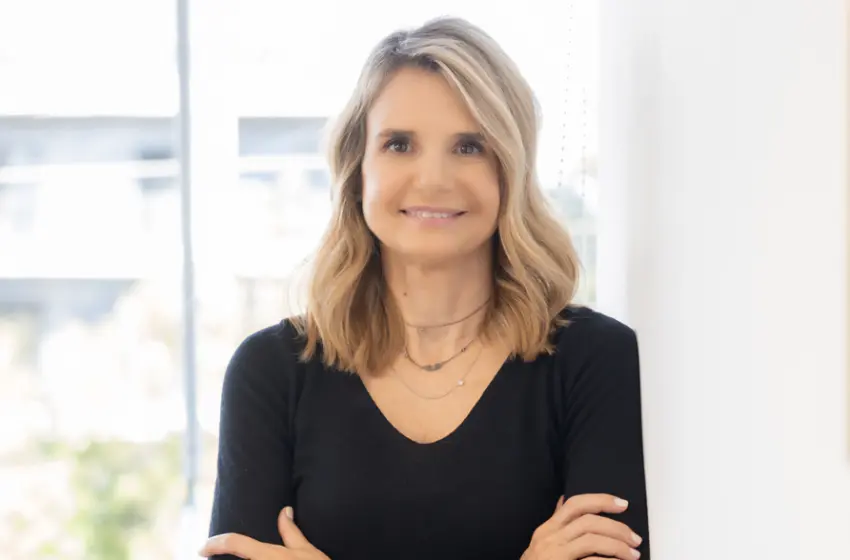 αποστολακη 850x560 1 png