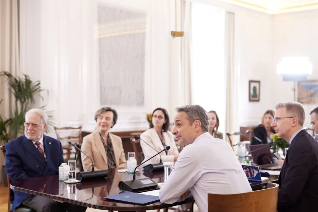 Μητσοτάκης σε Έλληνες γιατρούς στις ΗΠΑ: Φέρνουμε διάταξη που αναγνωρίζει αυτόματα ειδικότητα και εξειδίκευση 7 mitsotakis 35