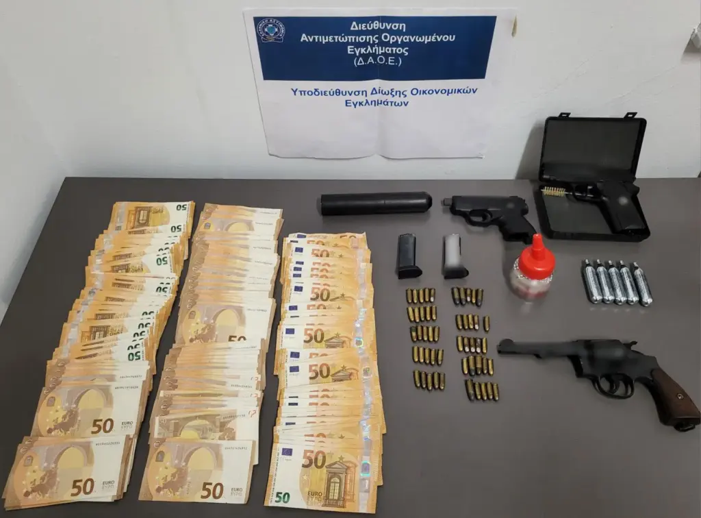 Νέα υπόθεση με εικονικές συνταγογραφήσεις: Ζημιά άνω του 1,2 εκατ. ευρώ-Αποκαλυπτικοί διάλογοι 5 28052025 ydoe1