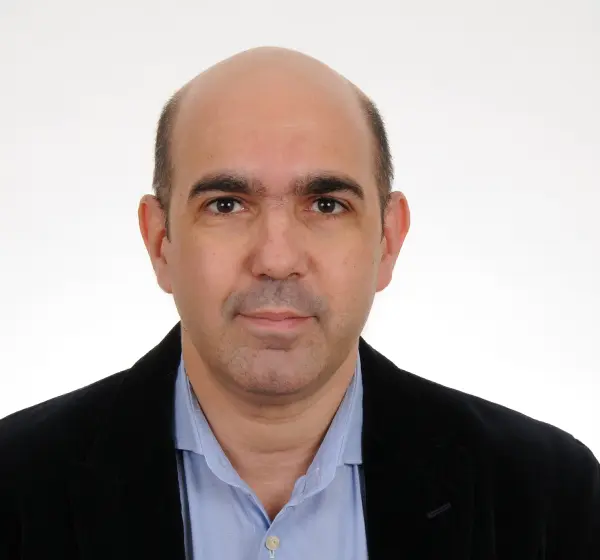 Skliris photo 600x560 1