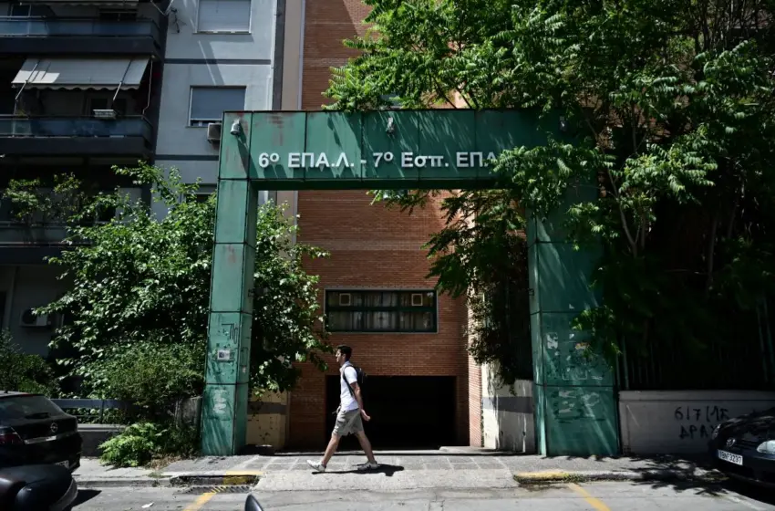  Αμπελόκηποι: Διασωληνωμένος ο μαθητής με εγκεφαλίτιδα από το 6ο ΕΠΑΛ-Τι λέει ο ΕΟΔΥ