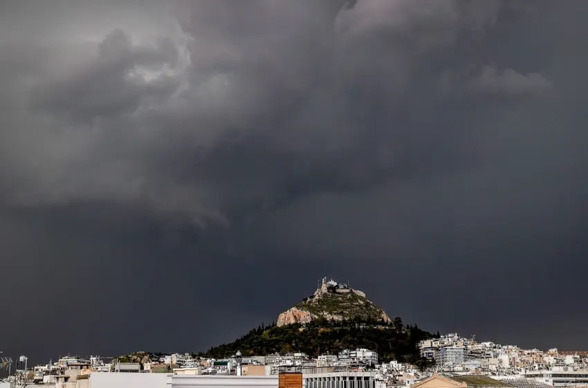  Καιρός: Έρχεται βροχές – Ποιες περιοχές επηρεάζονται – Η πρόβλεψη Κολυδά
