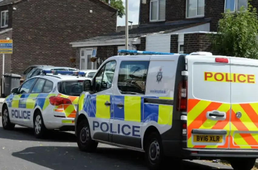  Λέστερ: Αυτοκίνητο παρέσυρε πεζούς- Τρεις σε σοβαρή κατάσταση, συνελήφθη 31χρονος