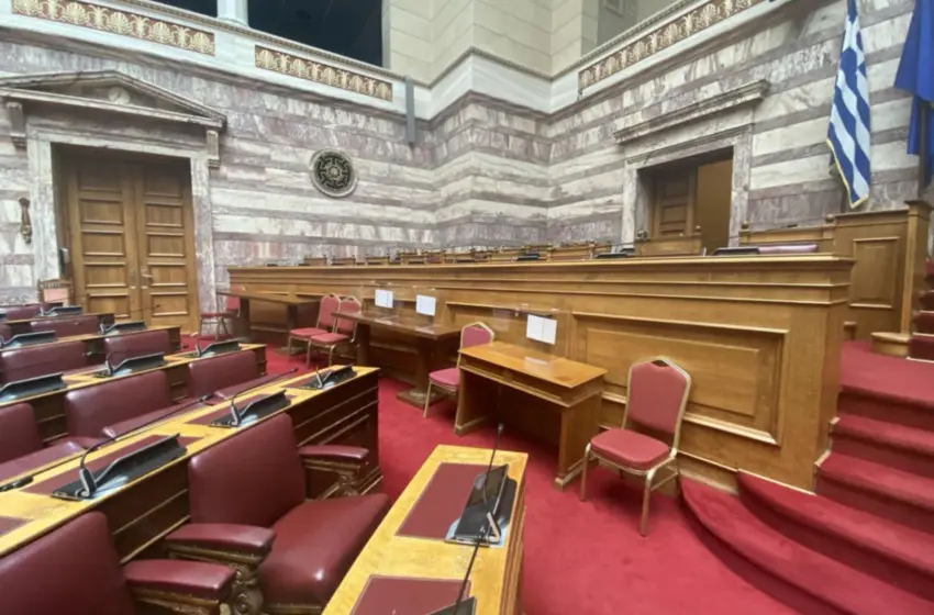  Προανακριτική-Τέμπη: Οι προετοιμασίες για την ψηφοφορία (vid, εικόνες)