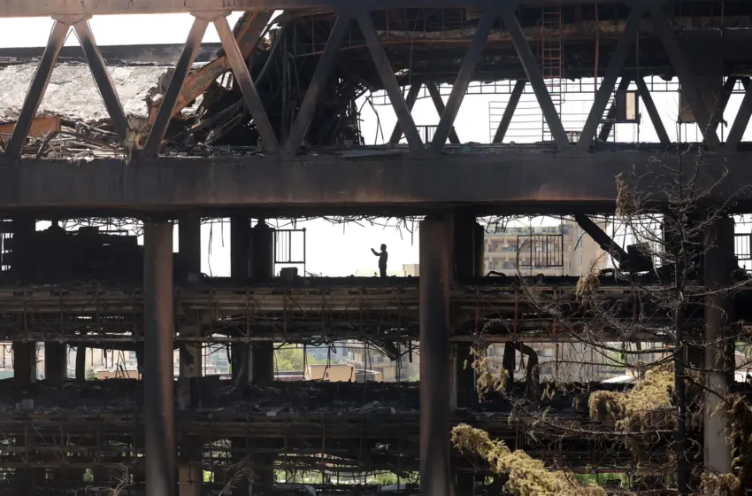  Ισραήλ: Κλιμάκωση με στοχοποίηση Χαμενεΐ-Ιράν: Εξετάζει κλείσιμο των στενών Ορμούζ-Πεσκόφ: Προειδοποιεί για εμπλοκή της Ουάσιγκτον