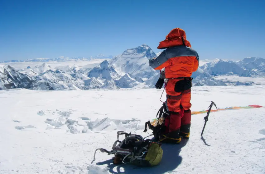  Η αθέατη πλευρά του Έβερεστ- Οι ορειβάτες σκοτώνουν τους Σέρπα οδηγούς