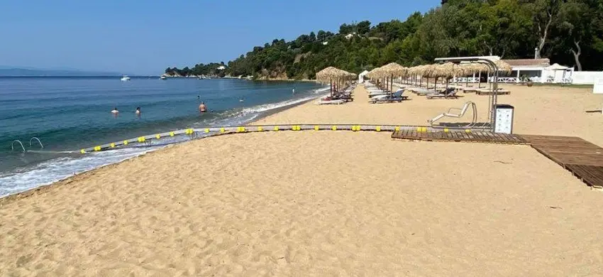  Σκιάθος: Νεκρός σε ξαπλώστρα  βρέθηκε Βρετανός τουρίστας