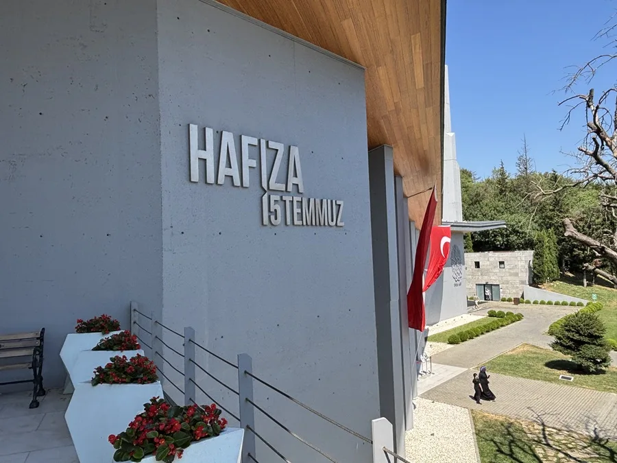 ΑΠΟΣΤΟΛΗ Τουρκία/Πραξικόπημα 15ης Ιουλίου: Το "λαϊκό έπος" του 2016- Χιλιάδες εκδηλώσεις, απουσία λαϊκών συγκεντρώσεων 81 IMG 0475