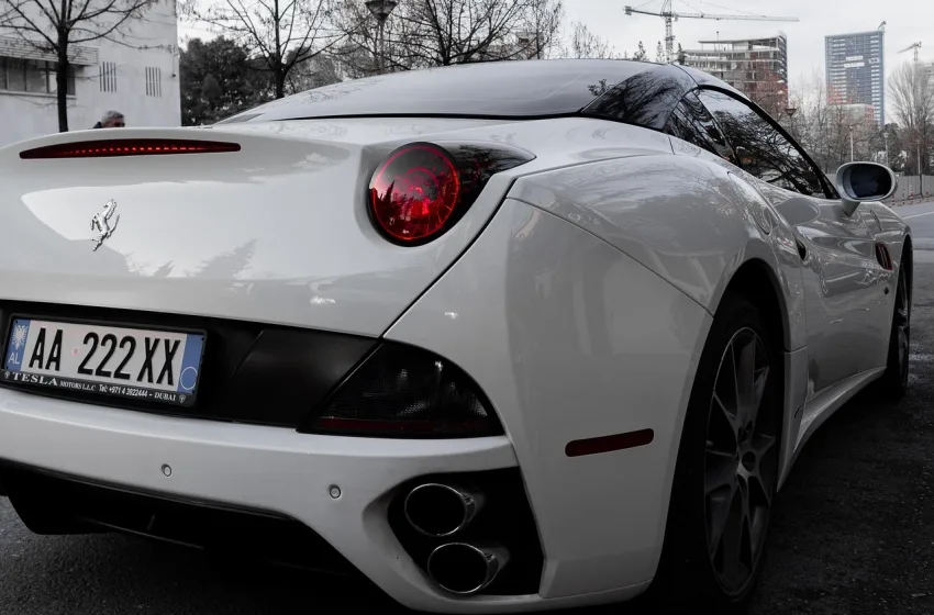  Οι οδηγοί προτιμούν τον … ΚΙΤ. Κάθε “έξυπνο” αμάξι κερδίζει πόντους