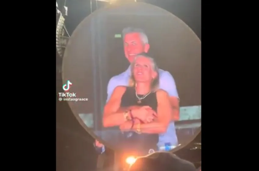  Οι Coldplay αποκάλυψαν… σκάνδαλο! Ο CEO που “πιάστηκε” στα πράσα στη kiss cam