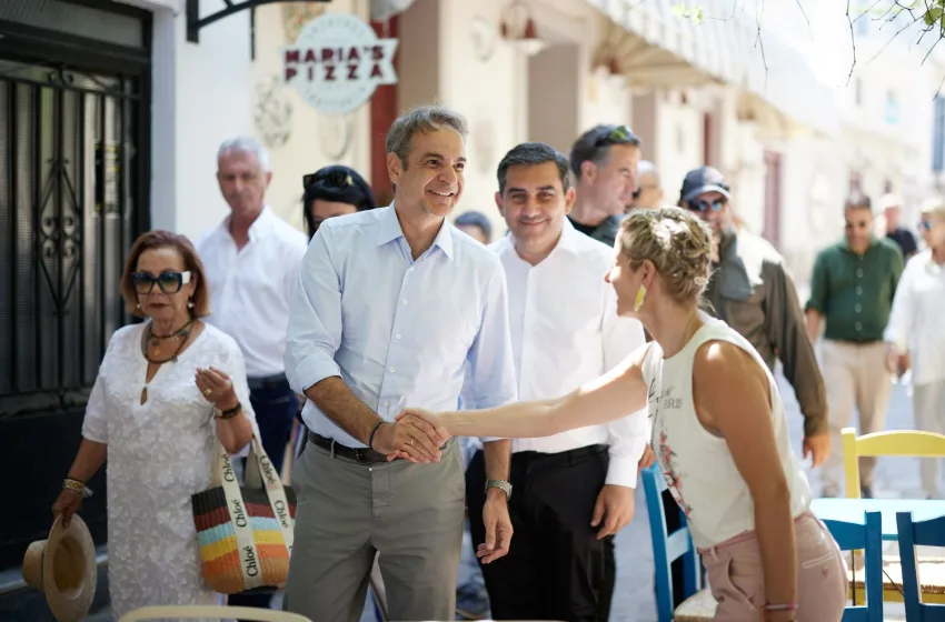  Μητσοτάκης από Σκιάθο:”Να κλείνουμε τα αυτιά στην τοξικότητα”