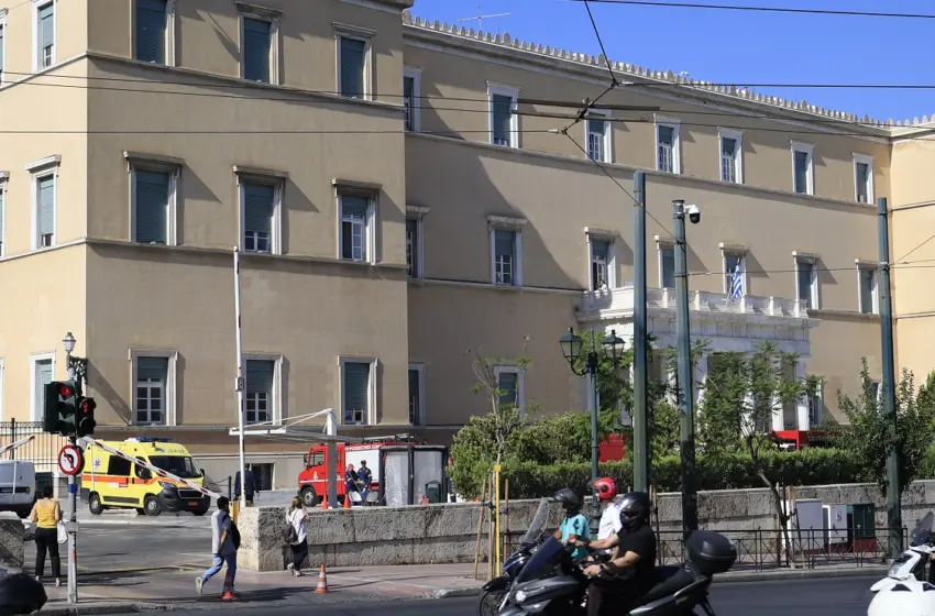  Ύποπτος φάκελος στη Βουλή- Ολοληρώνεται η επιχείρηση-Πληροφορίες ότι προοριζόταν για πολιτικό πρόσωπο