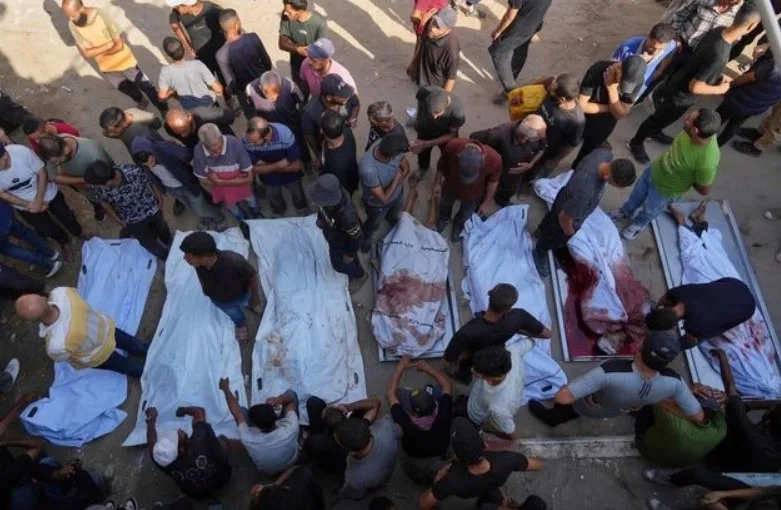  Το Ισραήλ ισοπεδώνει την πόλη της Γάζας-Δεκάδες νεκροί-Αντιφάσεις Νετανιάχου για τους ομήρους