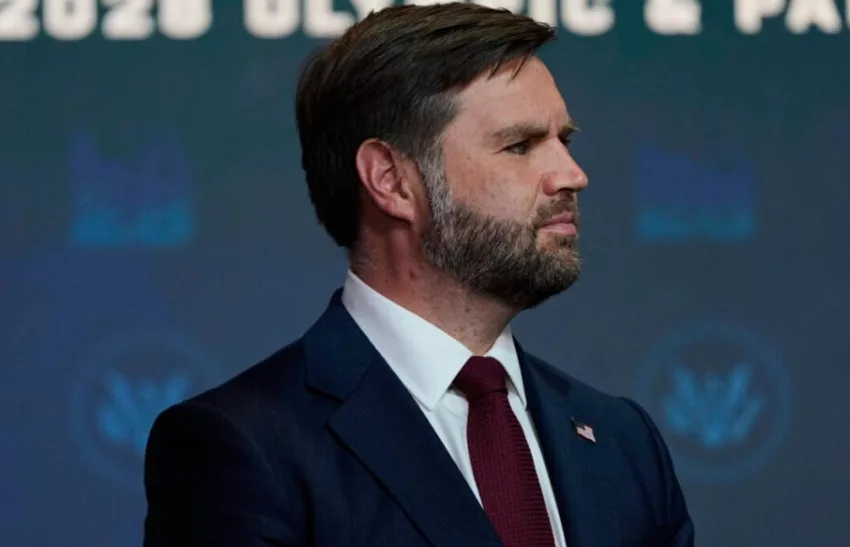  Ντι Βανς: ”Οι ΗΠΑ θέλουν να προγραμματίσουν συνάντηση Τραμπ–Πούτιν–Ζελένσκι”