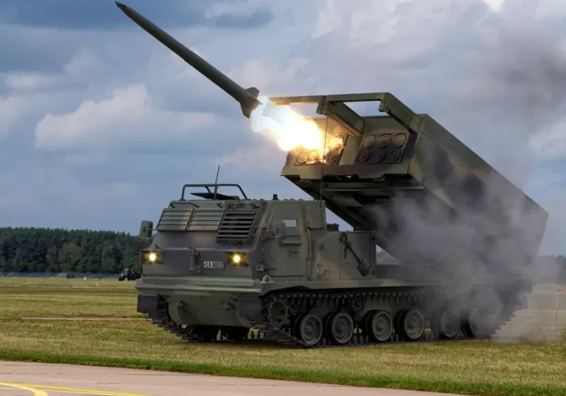  Κρεμλίνο: Η Ρωσία μπορεί να αναπτύξει χωρίς περιορισμούς πυραύλους μέσου βεληνεκούς