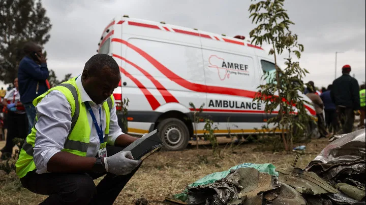  Μπενίν: Ένας νεκρός και δεκάδες αγνοούμενοι μετά από πτώση λεωφορείου σε ποταμό