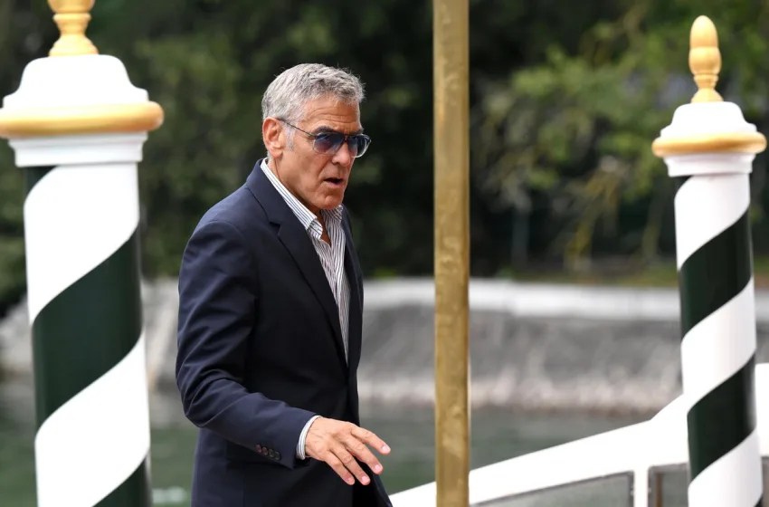  Μυστήριο με τον Κλούνεϊ στο Φεστιβάλ της Βενετίας- Ακύρωσε Σ/Τ, δεν πήγε σε δείπνο λόγω αδιαθεσίας