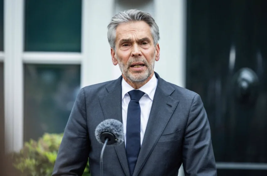  Πολιτική κρίση στην Ολλανδία– Σε πορεία εξόδου η κυβέρνηση Σουφ