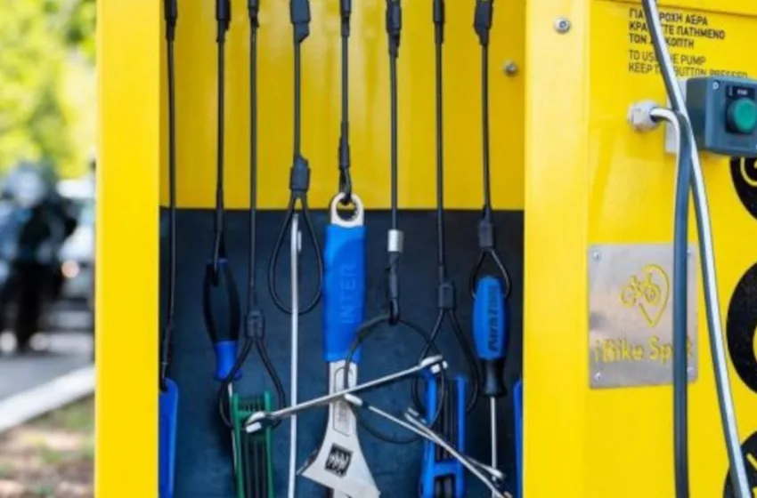 Θεσσαλονίκη: Έκλεψαν εργαλεία από τον σταθμό επισκευής ποδηλάτων στην παραλία -Οργή Αγγελούδη