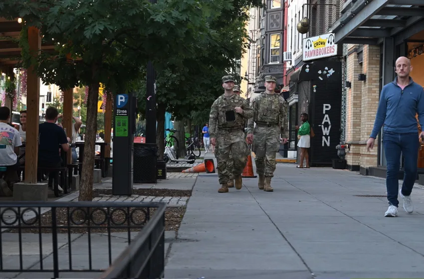  CNN: Ο πραγματικός στόχος Τραμπ πίσω από την ανάπτυξη στρατιωτών σε μητροπολιτικά κέντρα