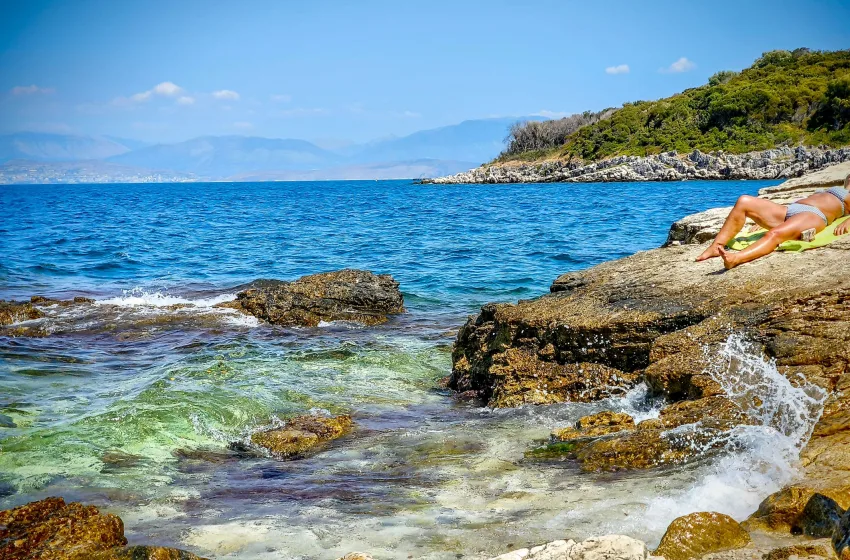  Μικρό καλοκαιράκι με άνοδο της θερμοκρασίας