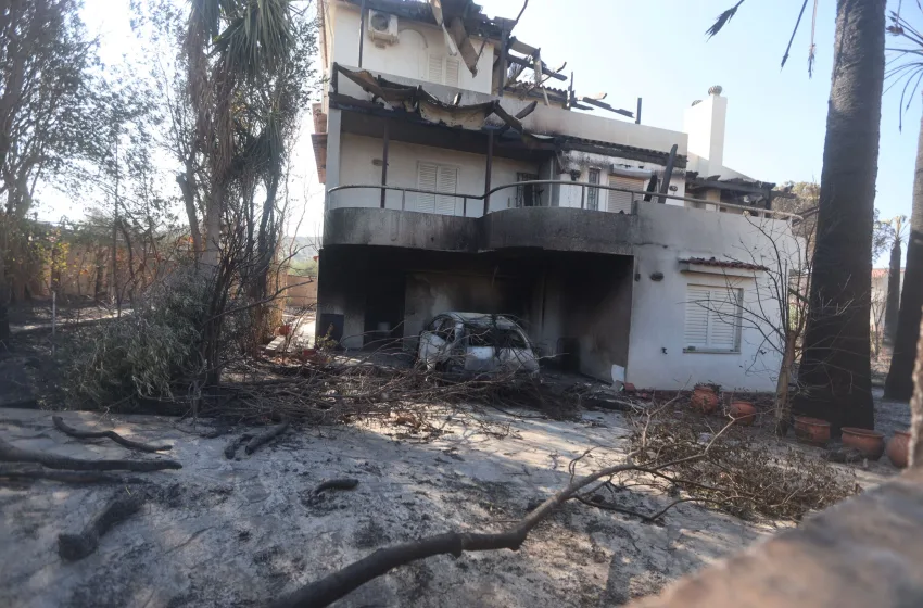 keratea fotiaaaaaaaaaaa