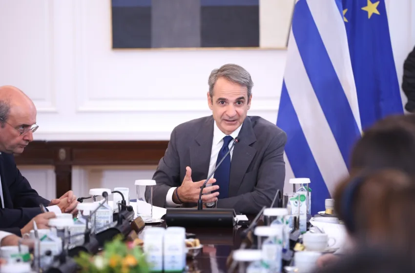  Υπουργικό: Διπλό μήνυμα Μητσοτάκη για οικονομία και πολιτική σταθερότητα- Ξεκαθαρίζει για εκλογικό νόμο