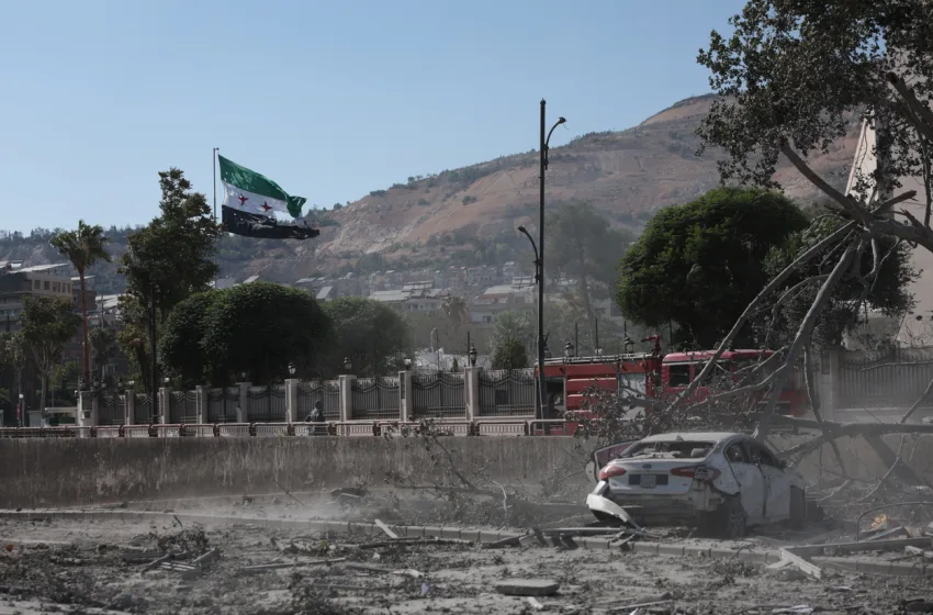  Το Ισραήλ διεξάγει στρατιωτικές επιχειρήσεις στη νότια Συρία