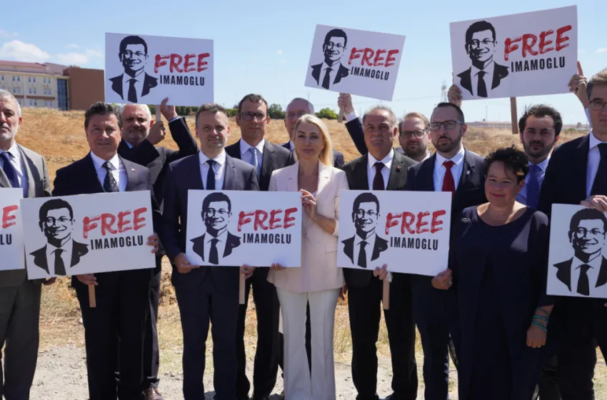 tourkia dimarxoi imamoglou