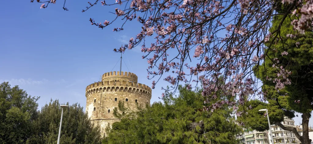 ΛΕΥΚΟΣ ΠΥΡΓΟΣ ΘΕΣΣΑΛΟΝΙΚΗ scaled e1760636647599