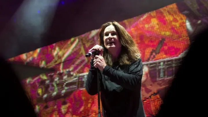 Σταμάτησαν την προβολή ντοκιμαντέρ για τον Όζι Όσμπουρν λίγες μέρες προτού προβληθεί 2 ΟΖΙ1