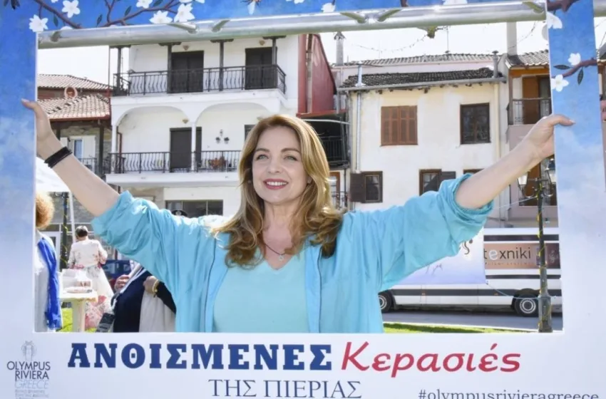 ανθισμένες διαδρομες