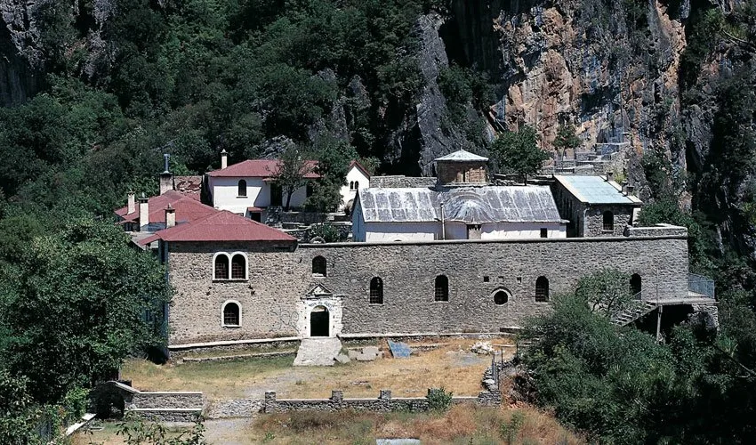  Τρεις κλήσεις της Πυροσβεστικής για περιπατητές της Μονής Στομίου στην Κόνιτσα Ιωαννίνων