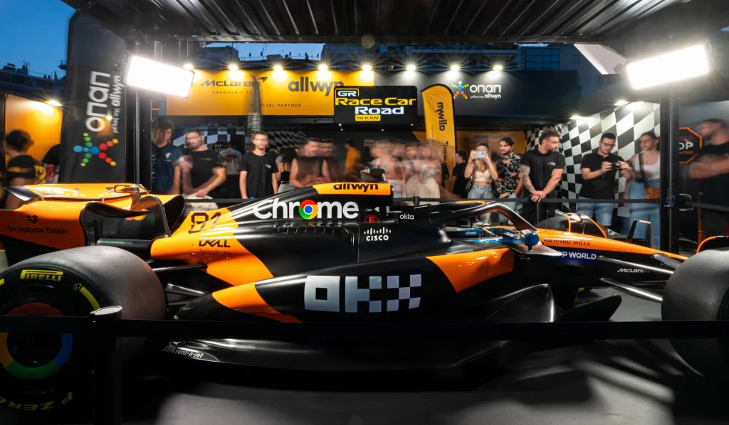 Τέσσερις ημέρες γεμάτες δράση στα Ιωάννινα με τη "σφραγίδα" του ΟΠΑΠ - Ανυπομονησία για το showcar της McLaren F1 Team, συμμετοχές-ρεκόρ στο Ioannina Lake Run και έκθεση φωτογραφίας αφιερωμένη στις γυναίκες 4 2 14