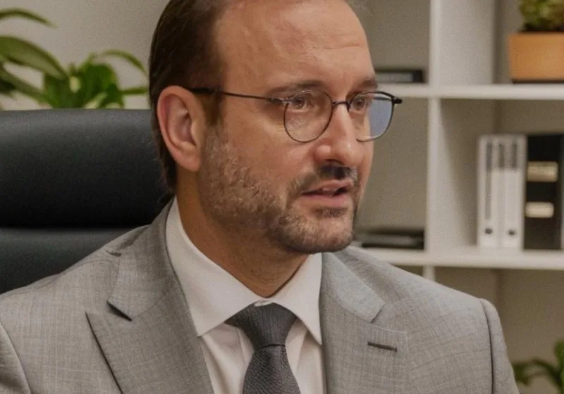  Κωνσταντίνος Κόλλιας (ΟΕΕ):  Όχι σε άκριτες και χωρίς βάση παροχές που θα εκτροχιάσουν τα δημοσιονομικά