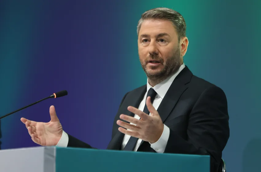  Ανδρουλάκης: “Η παραίτηση  Σκλήκα αποτελεί ομολογία για το φιάσκο της ΝΔ, που απαξίωσε τα ΕΛΤΑ”