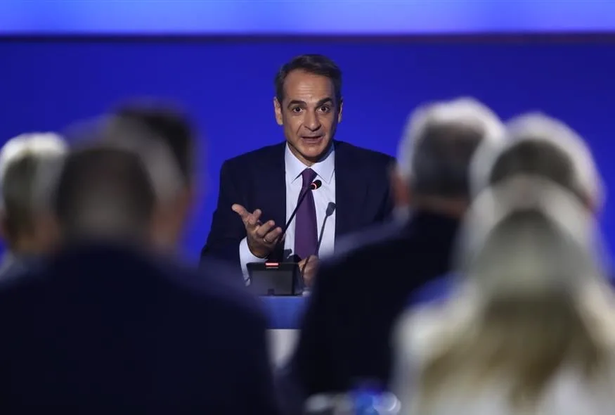 d34e63f1 f9f8 42d1 9478 6413b4c8d6a5