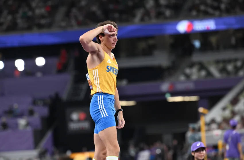  Ιπτάμενος Ντουμπλάντις πάνω από τα 6.30 με νέο παγκόσμιο ρεκόρ