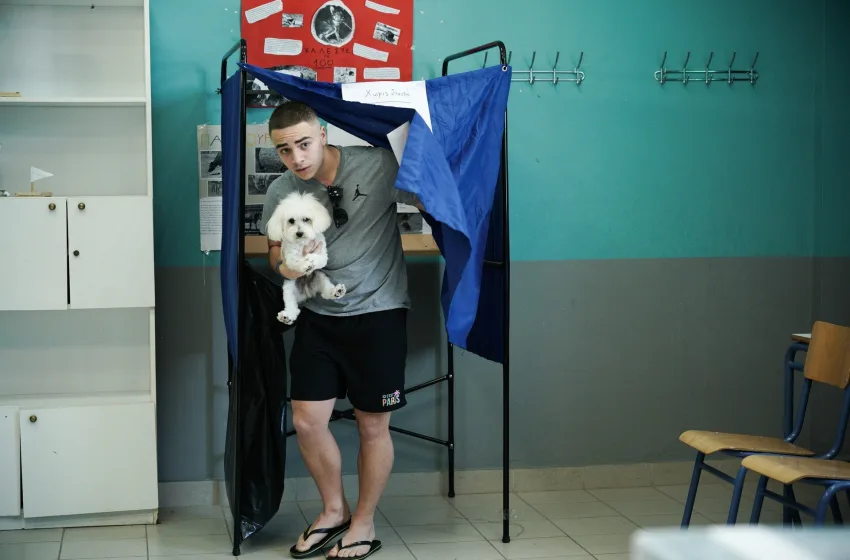  Αν δεν ξεπαγώσει η πολιτική λίμνη πολλά είναι προβλέψιμα…