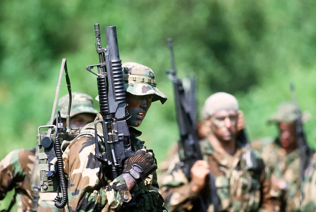 epiheirisi voreia korea